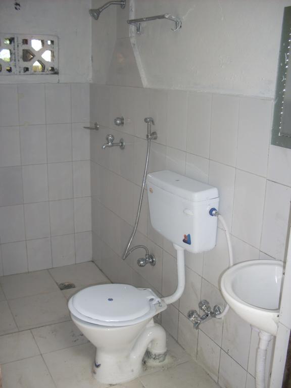 Dinesh House Bed & Breakfast Pokhara Room photo