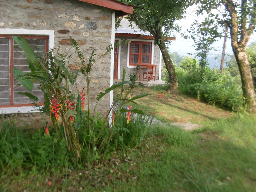Dinesh House Bed & Breakfast Pokhara Exterior photo